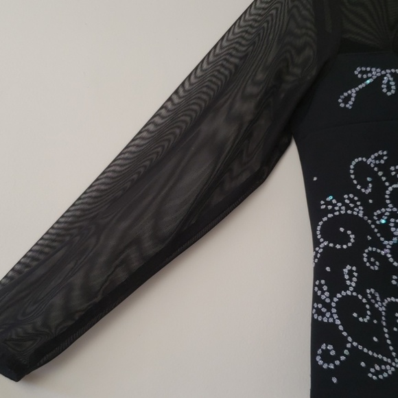 Metaphor Black blouse - Picture 5 of 8